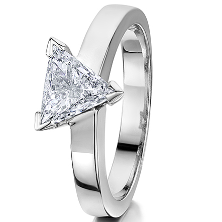 Triangular Diamond Solitaire